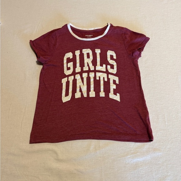 Old Navy Girls Unite Maroon T-Shirt Size XL 14/16 - Picture 1 of 4